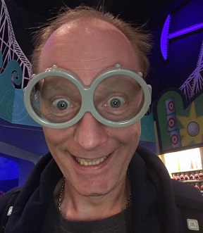 Werner Holvik style=